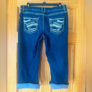 Maurice’s Women’s Cropped Jeans